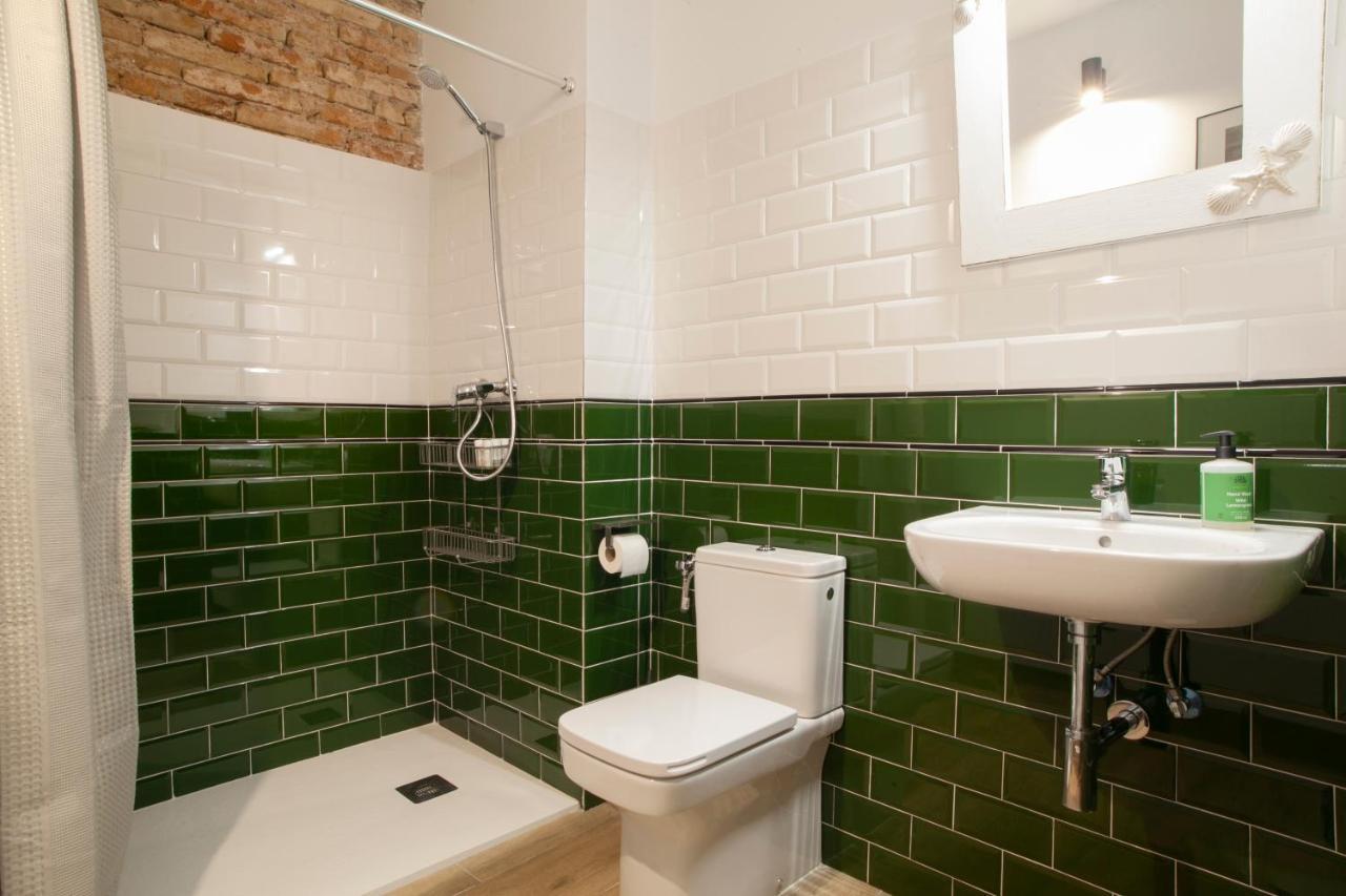 Priorat Aparthotel Falset Zewnętrze zdjęcie