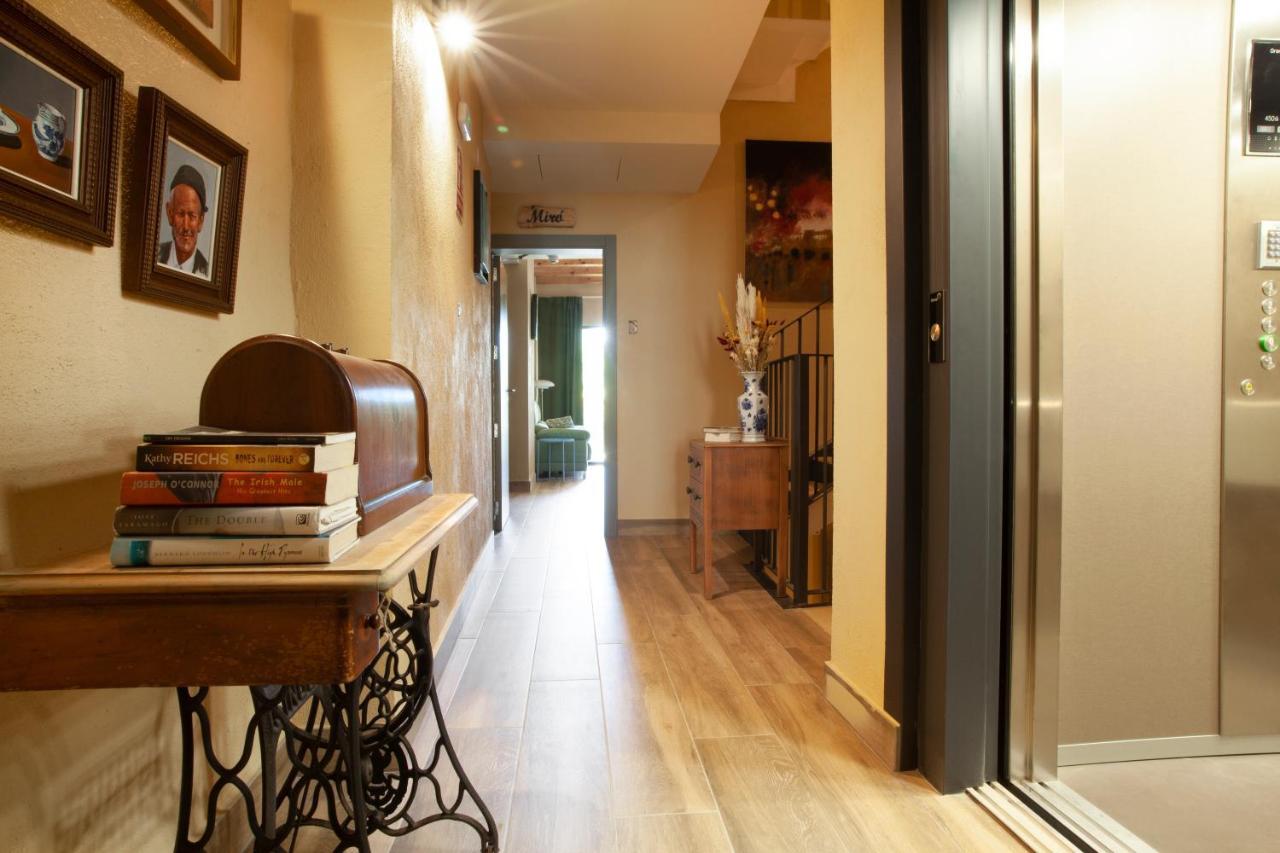 Priorat Aparthotel Falset Zewnętrze zdjęcie